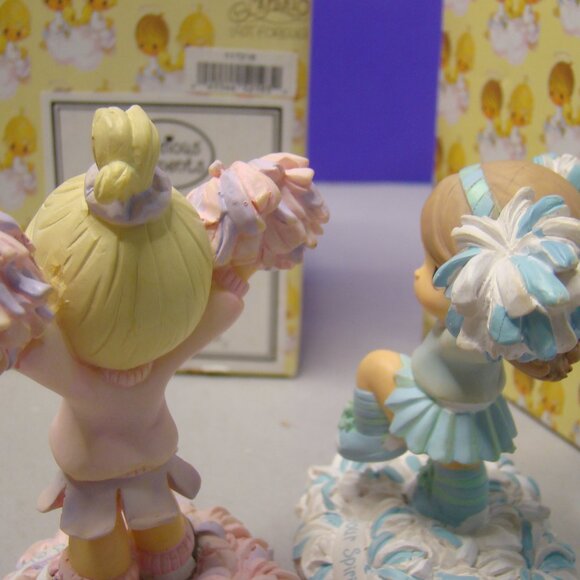 Pair of Precious Moments Cheerleaders from 2003 with box 117216 & 117214 - Picture 12 of 16